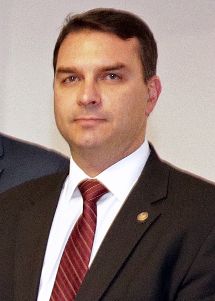 Candidato Flavio Bolsonaro